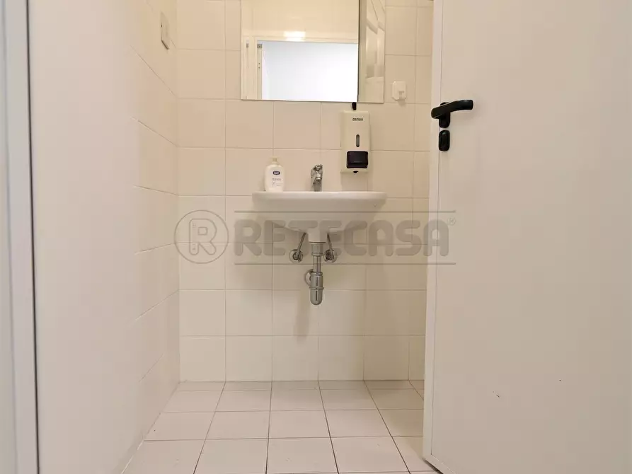 Immagine 11 di Ufficio in affitto  in Via Canove a Camisano Vicentino