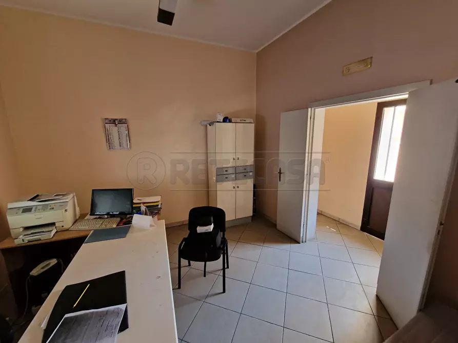 Immagine 31 di Laboratorio in vendita  in Via Neviano 37 a Seclì