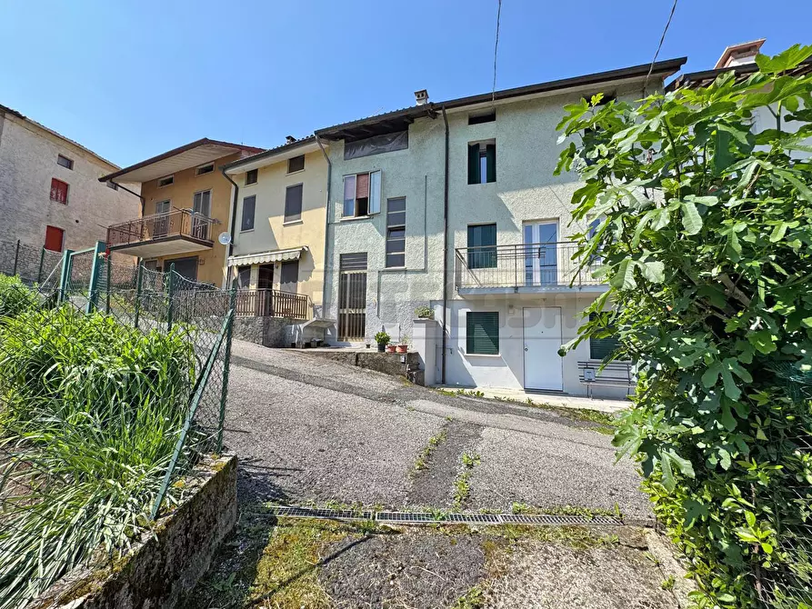 Immagine 6 di Casa semindipendente in vendita  in via piana di la di sopra 11 a Valdagno