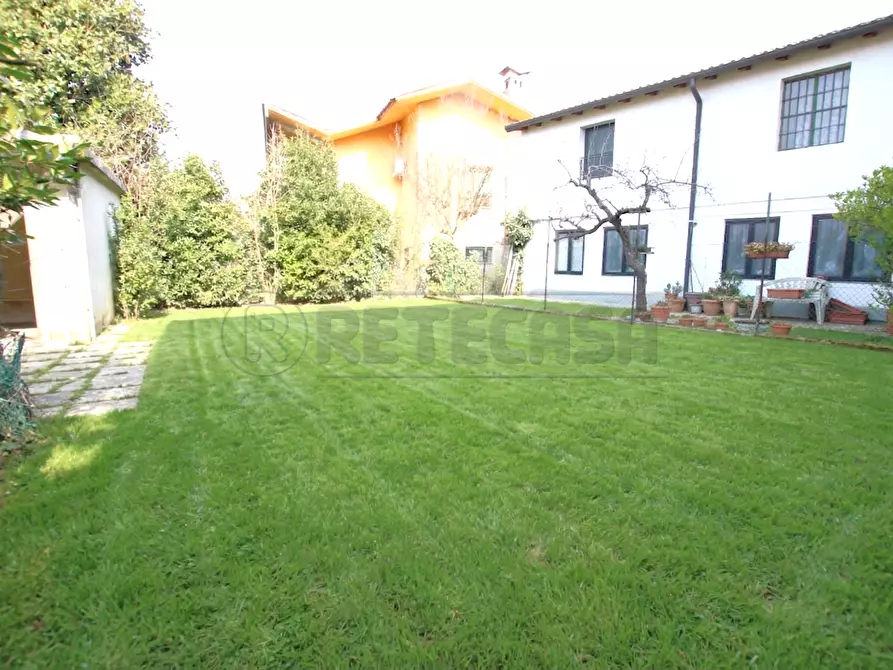 Immagine 6 di Casa semindipendente in vendita  in Piazza Guglielmo Marconi a Montegalda