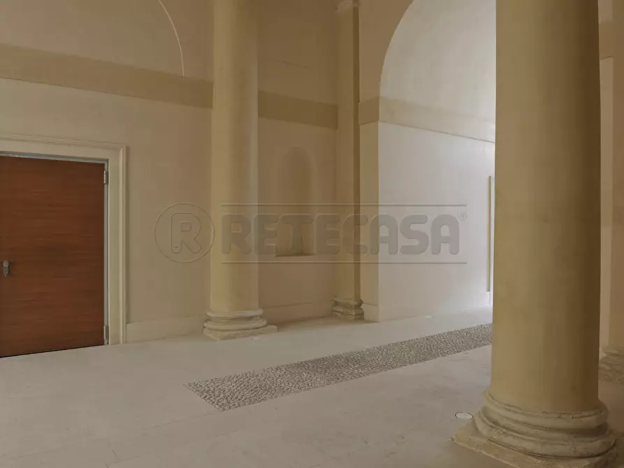 Immagine 5 di Quadrilocale in vendita  in Contrà Mure della Rocchetta a Vicenza