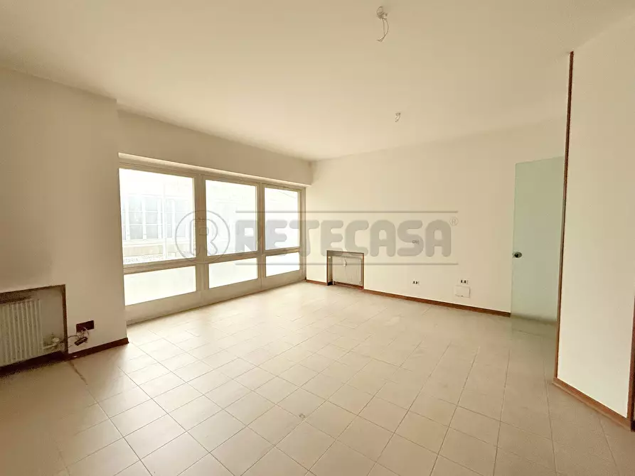 Immagine 11 di Ufficio in affitto  in Viale Milano a Vicenza