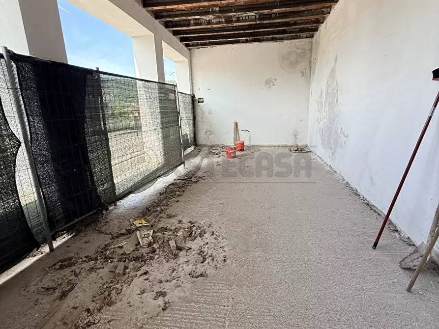 Immagine 3 di Magazzino in vendita  in Piazza Roma a Val Liona