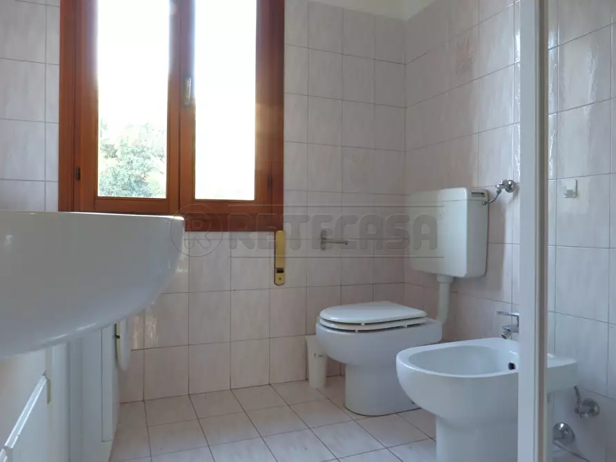 Immagine 15 di Trilocale in affitto  in Via Bartolomeo Ruspoli 6 a Vicenza