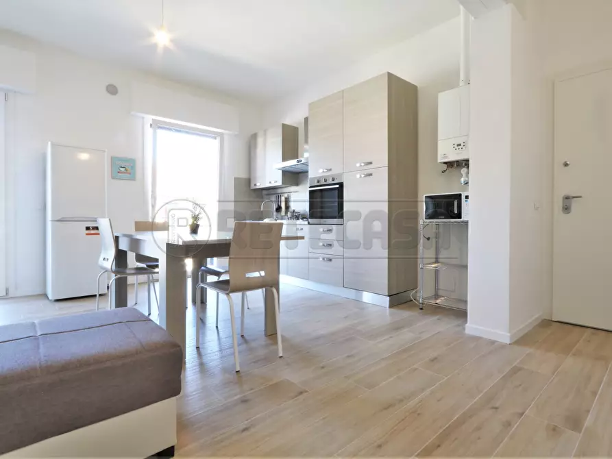 Immagine 16 di Stanza singola in affitto  a Vicenza