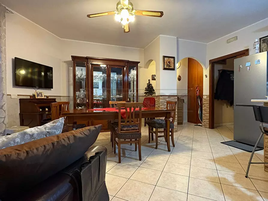 Immagine 41 di Quadrilocale in vendita  in Via de Maio Paolo a Marcianise