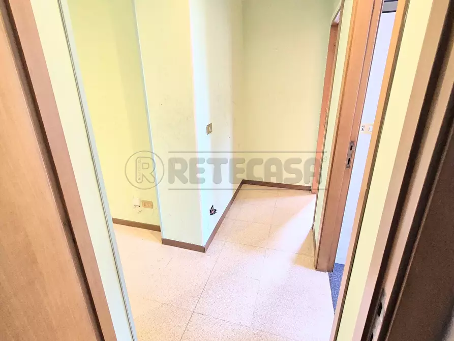 Immagine 23 di Trilocale in vendita  a Pescara