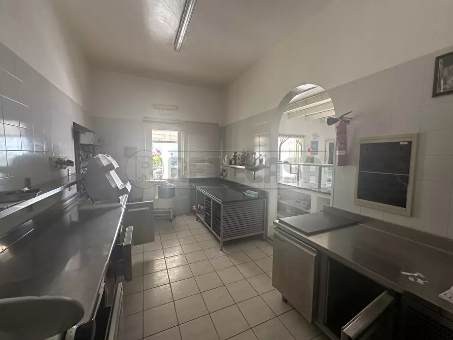 Immagine 17 di Pizzeria / Pub in vendita  a Campobello Di Mazara