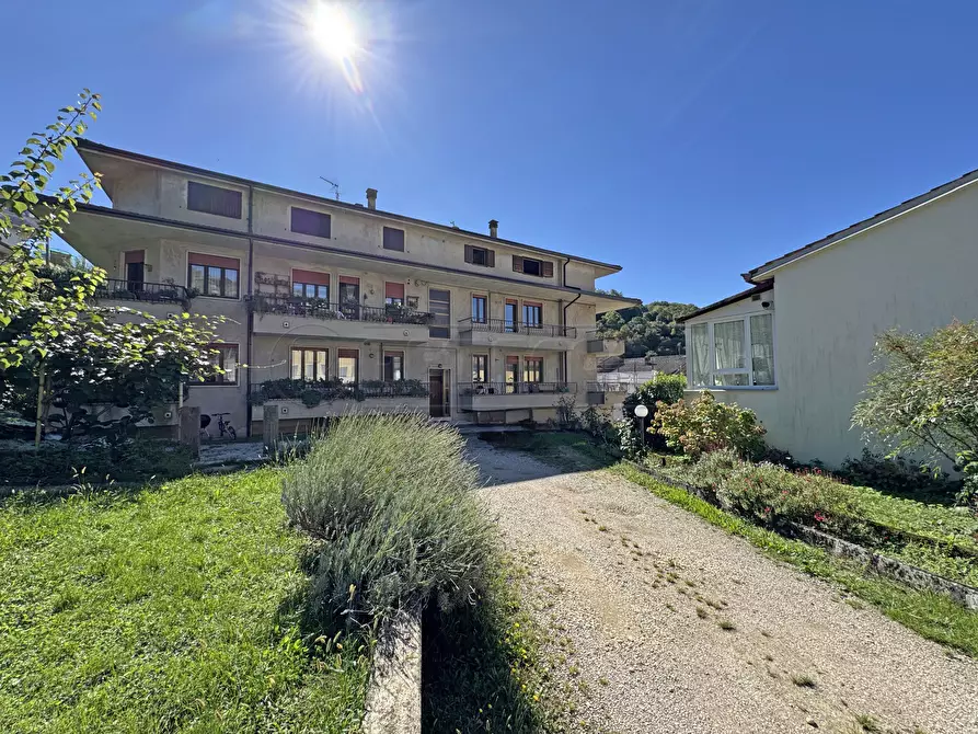 Immagine 3 di Appartamento in vendita  in via danieli 8 a Castelgomberto