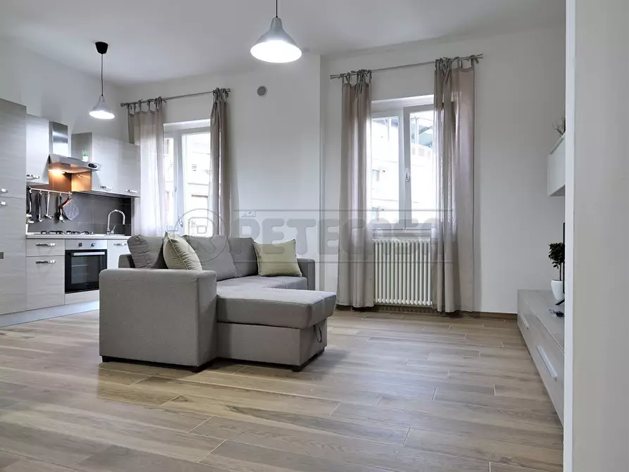 Immagine 6 di Stanza singola in affitto  a Vicenza