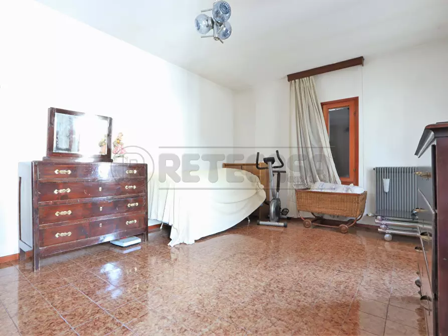 Immagine 40 di Casa bifamiliare in vendita  in Via S. Teobaldo a Longare