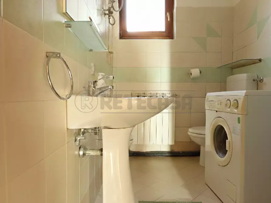 Immagine 6 di Bilocale in vendita  in Via Bugano a Longare