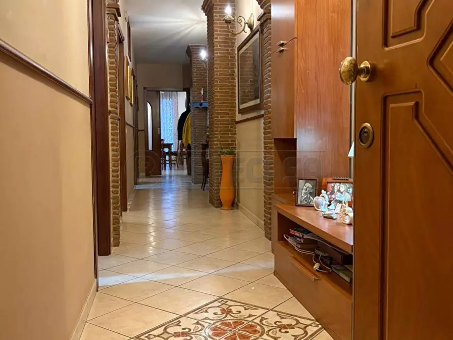 Immagine 20 di Quadrilocale in vendita  in Via de Maio Paolo a Marcianise