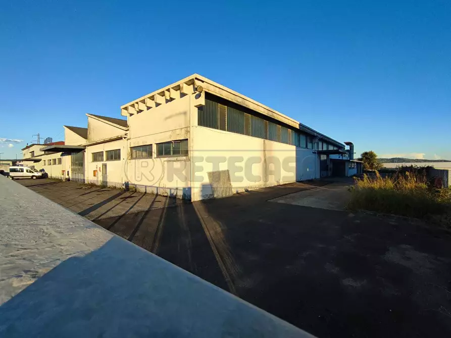 Immagine 3 di Attività artigianale in vendita  a Montebello Vicentino