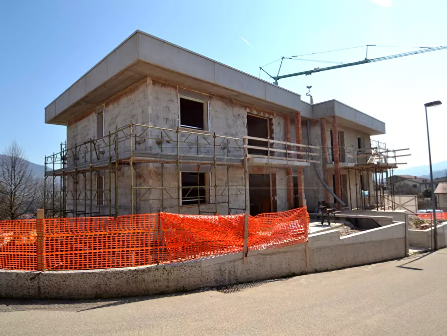 Immagine 7 di Appartamento in vendita  in Via Priara Castello snc a Valdagno