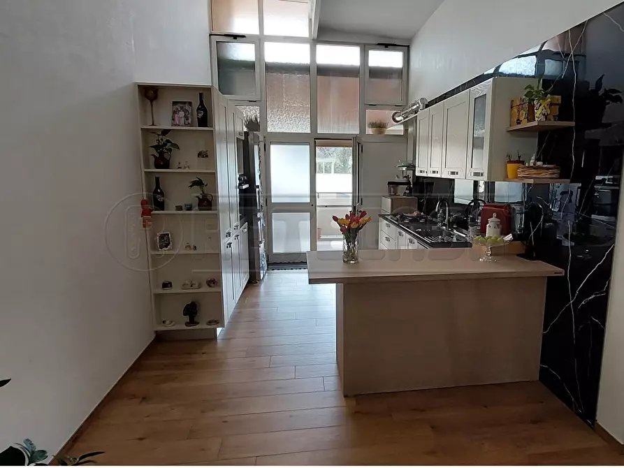 Immagine 7 di Quadrilocale in vendita  a Scorrano