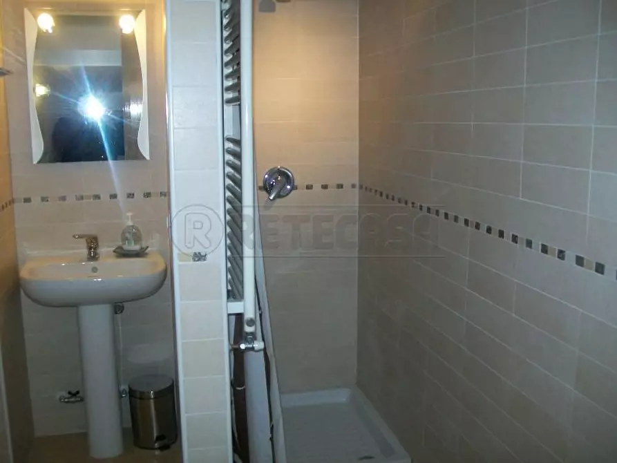 Immagine 8 di Bilocale in vendita  a Bergamo