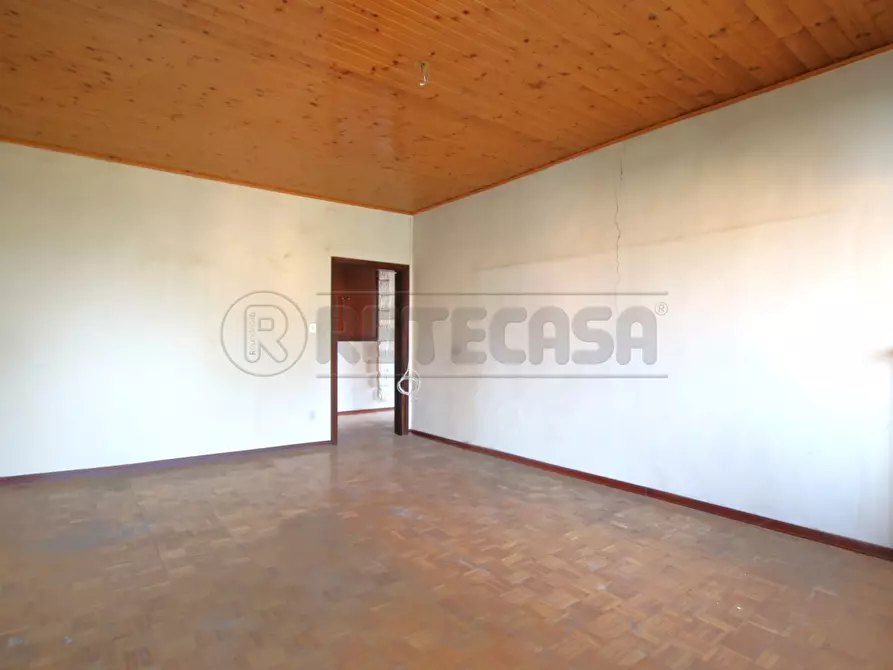 Immagine 19 di Casa semindipendente in vendita  in Piazza Guglielmo Marconi a Montegalda