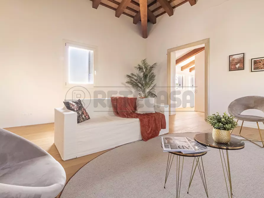 Immagine 11 di Bilocale in vendita  in Via Zuccola 37 a Bolzano Vicentino