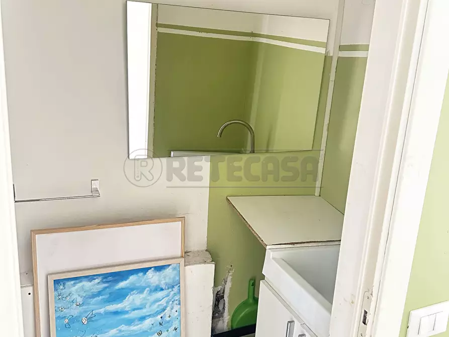 Immagine 11 di Locale commerciale in affitto  in Viale Riviera Berica 650 a Vicenza