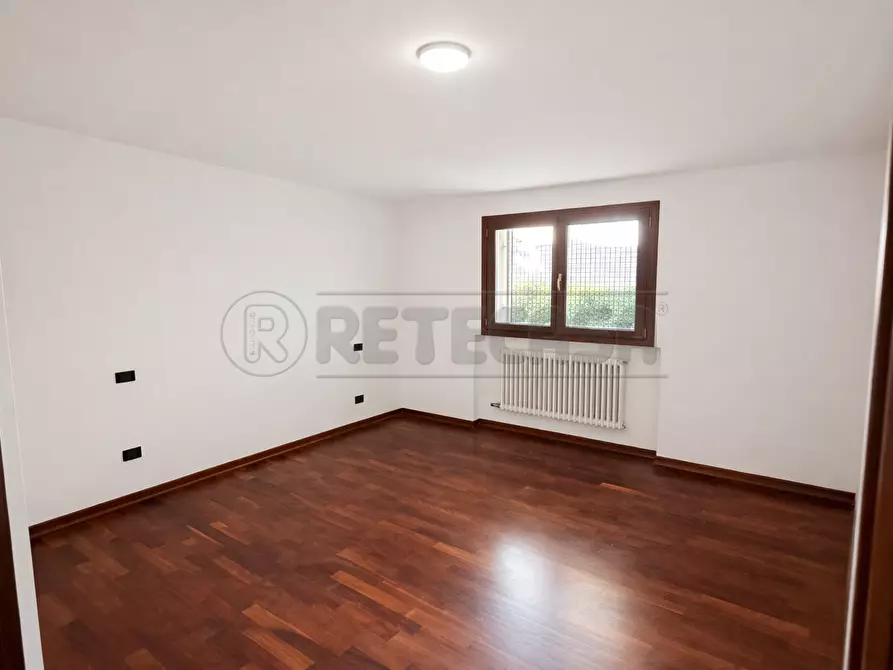 Immagine 11 di Bilocale in vendita  in Via Vittorio Bachelet a Vicenza