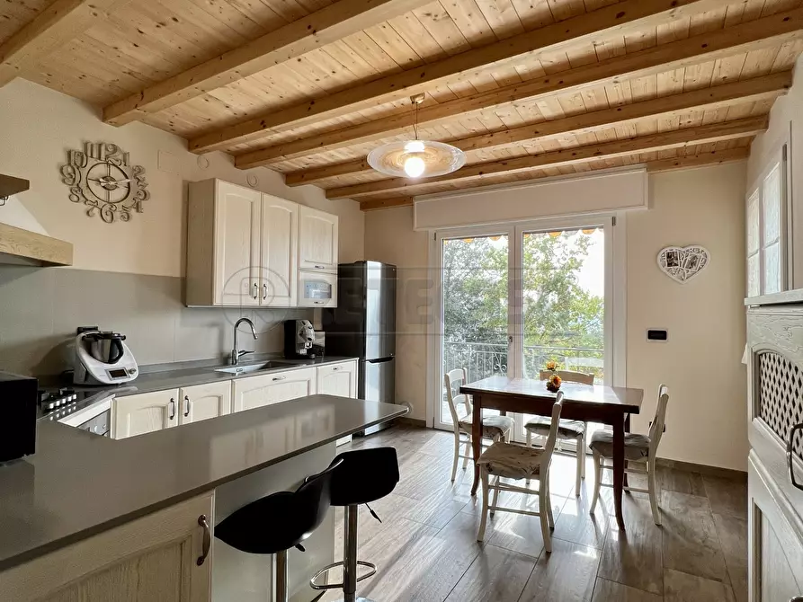 Immagine 5 di Casa semindipendente in vendita  in via castelli quattro martiri 95 a Montecchio Maggiore