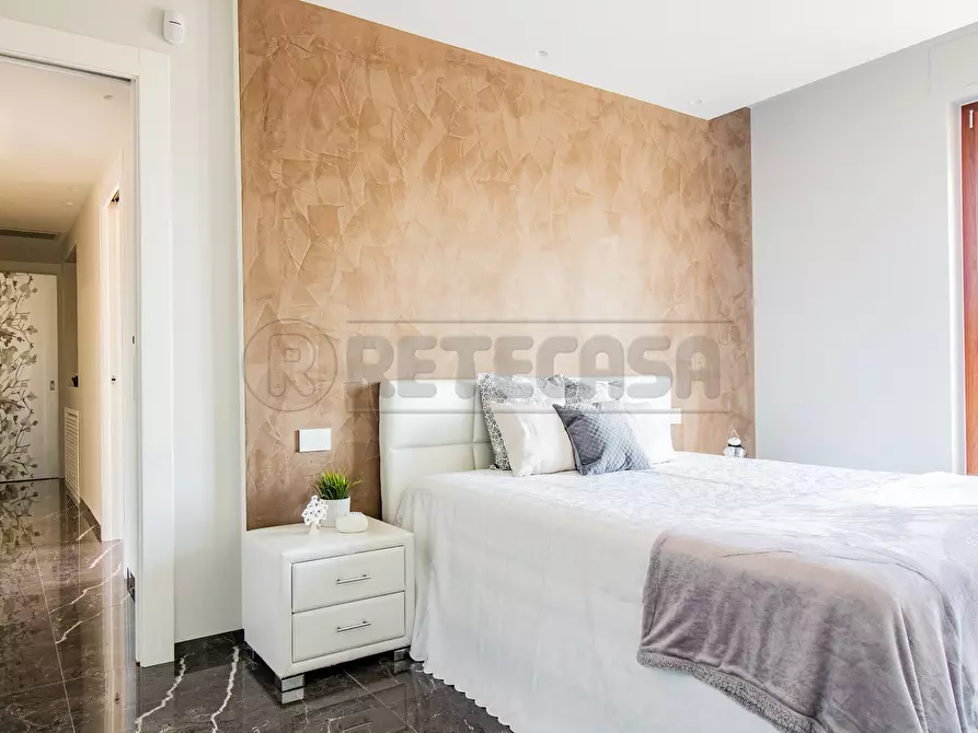 Immagine 13 di Attico in vendita  in Via Vecchia Corato 119/I a Bisceglie