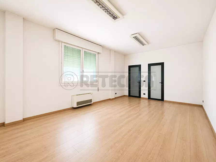 Immagine 4 di Ufficio in affitto  in Via dei Colli 33 a Padova