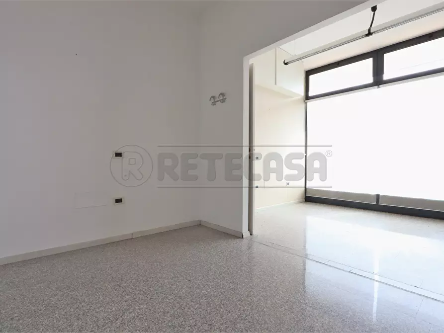 Immagine 6 di Ufficio in vendita  in Via delle Ginestre a Camisano Vicentino