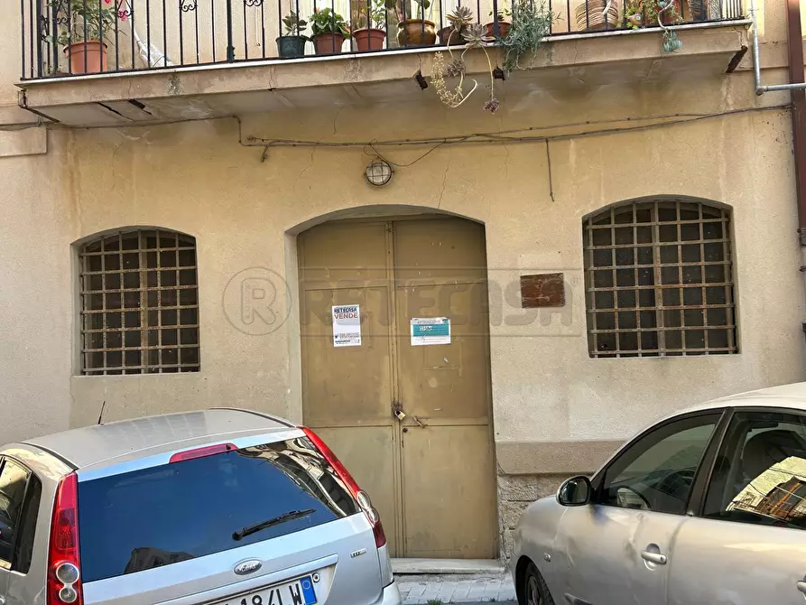 Immagine 1 di Bilocale in vendita  in via paternò 6 a Caltanissetta