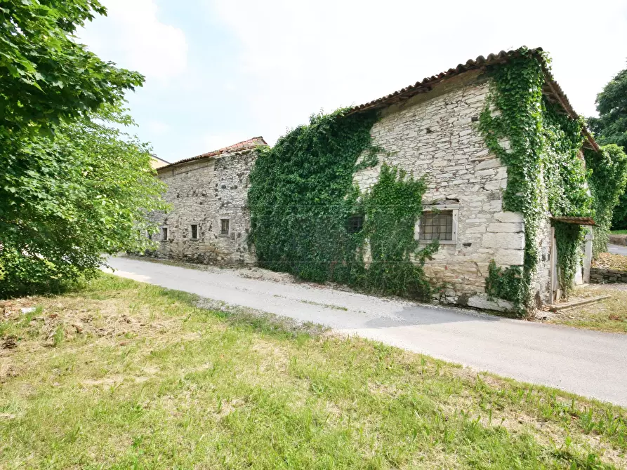 casa indipendente in vendita a Chiampo
