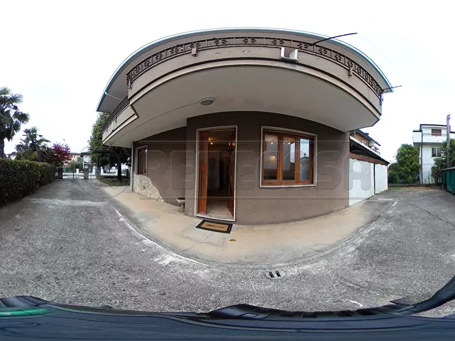 Immagine 14 di Bilocale in affitto  in Via T. Dal Molin a Creazzo