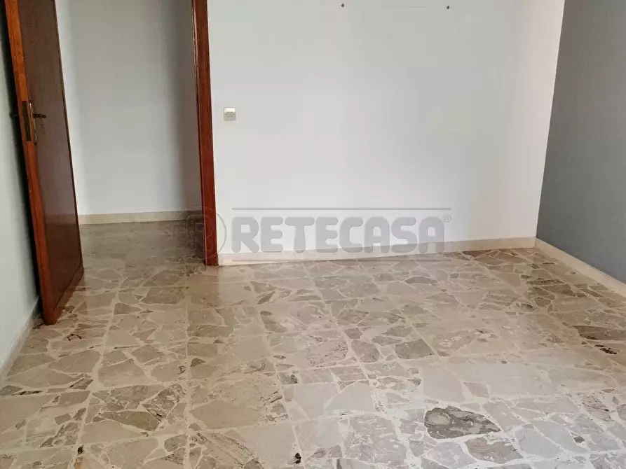 Immagine 11 di Bilocale in affitto  a Messina