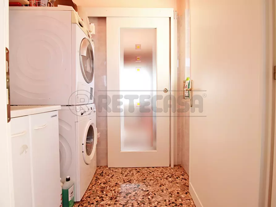 Immagine 21 di Casa semindipendente in vendita  in Via XXIV Maggio 43 a Montebello Vicentino