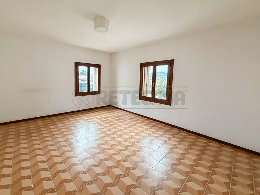 Immagine 39 di Rustico / casale in vendita  in Via Valle a Sovizzo