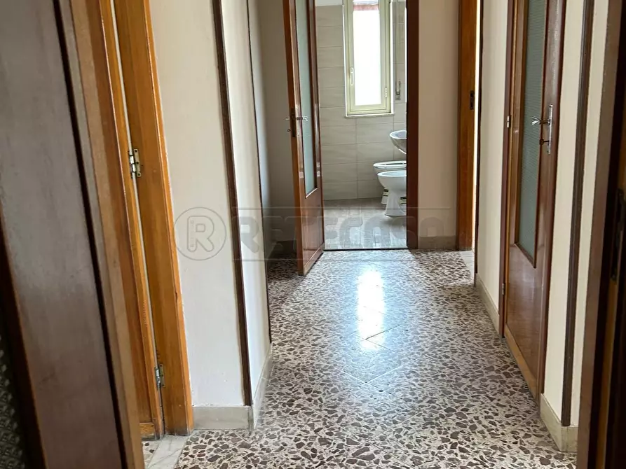Immagine 13 di Quadrilocale in vendita  in VIA RUGGERO SETTIMO 50 a Caltanissetta