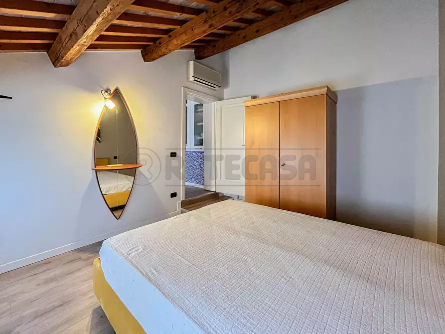 Immagine 18 di Bilocale in vendita  in Contrà Santa Barbara a Vicenza