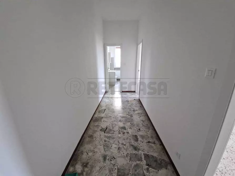 Immagine 12 di Quadrilocale in vendita  in VIA BERGAMO a Cremona