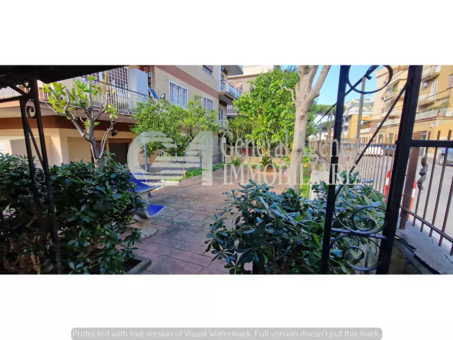 Immagine 18 di Trilocale in vendita  in Via Gregorio XIII a Roma