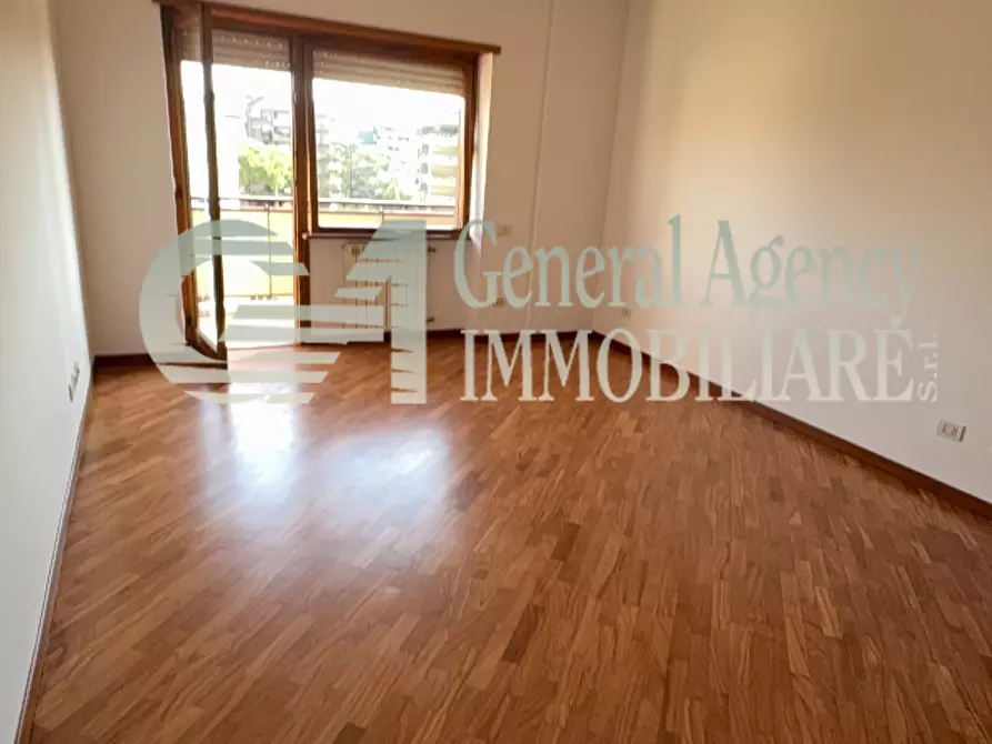 Immagine 27 di Trilocale in vendita  in VIA ANTONIO PISANO a Roma