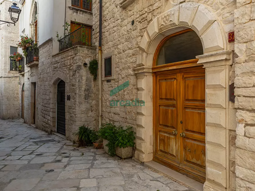 Immagine 1 di Quadrilocale in vendita  in Via Spirito Santo 37 a Giovinazzo