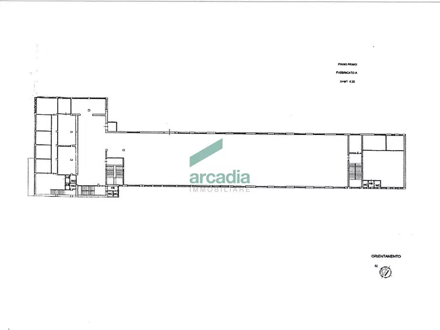 Immagine 42 di Attività artigianale in vendita  in Viale Biagio Accolti Gil 22 a Bari