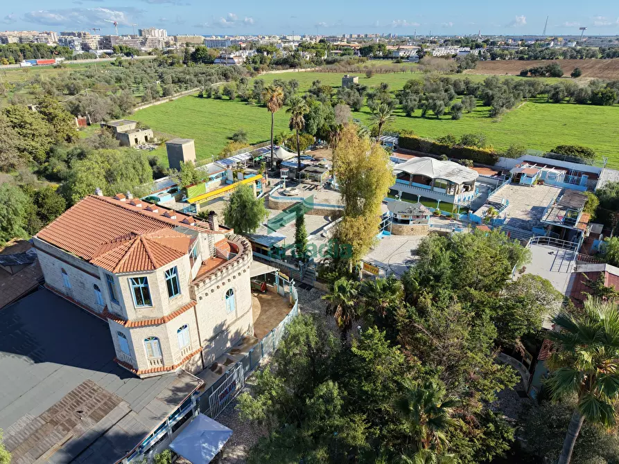 Immagine 128 di Locale commerciale in vendita  in Strada la Grava 16 a Bari