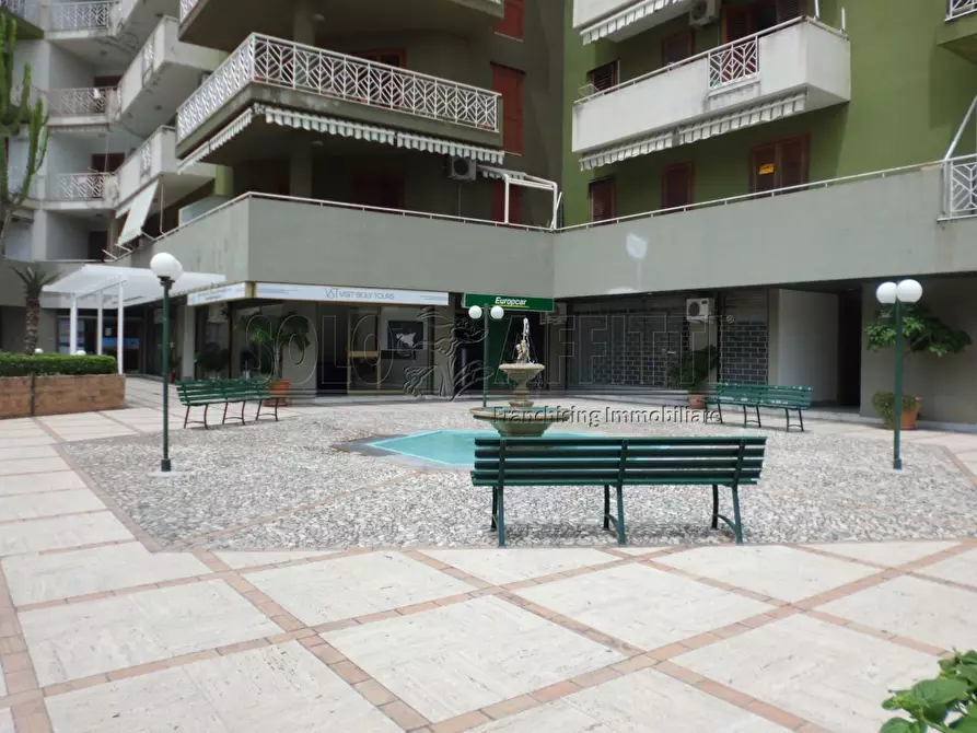 Immagine 27 di Trilocale in affitto  in Via Jannuzzo 14 a Giardini-Naxos