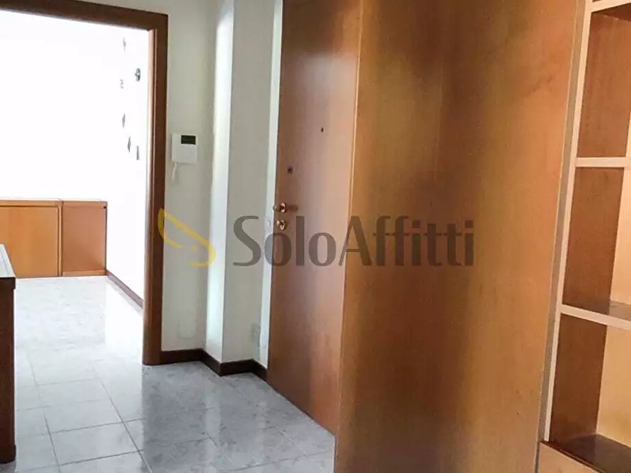 Immagine 13 di Bilocale in affitto  in Via Oliviero Limonta a Cinisello Balsamo
