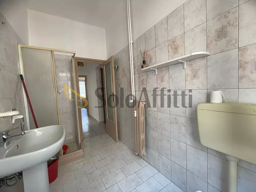 Immagine 21 di Trilocale in affitto  in Via Giuseppe Francesco Medail a Torino