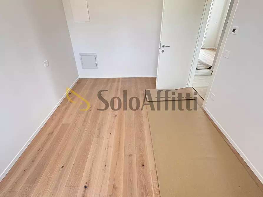 Immagine 8 di Trilocale in affitto  in Via Monte Titano 75 a Rimini