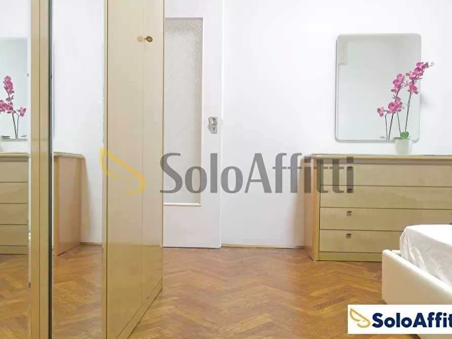 Immagine 16 di Bilocale in affitto  in Viale alla stazione 1 a Desio