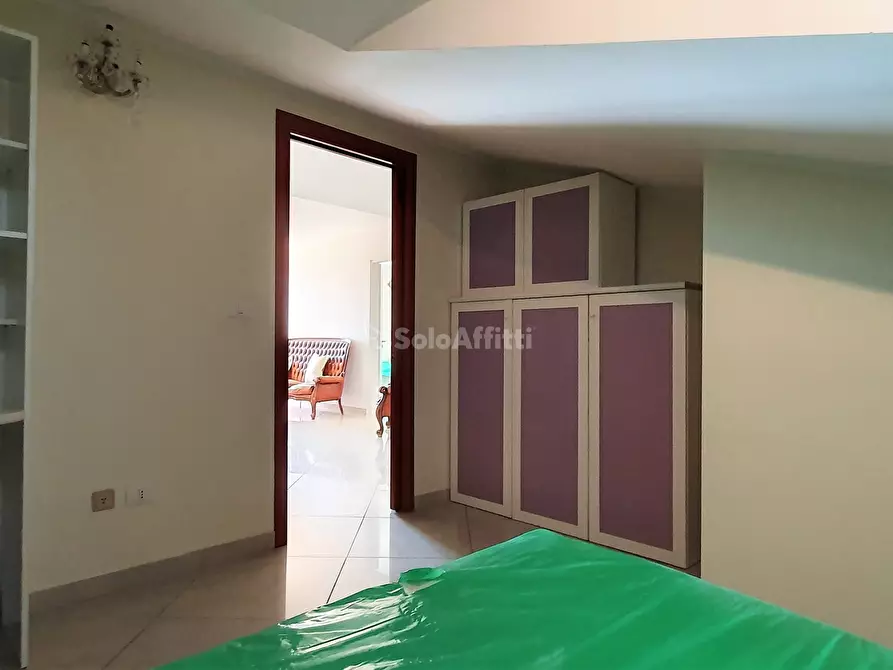 Immagine 9 di Stanza singola in affitto  a Catanzaro