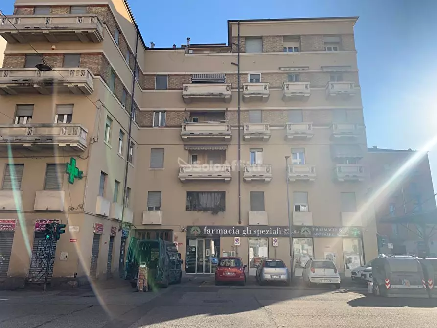 Immagine 1 di Bilocale in affitto  in Piazza Francesco Crispi 60 a Torino